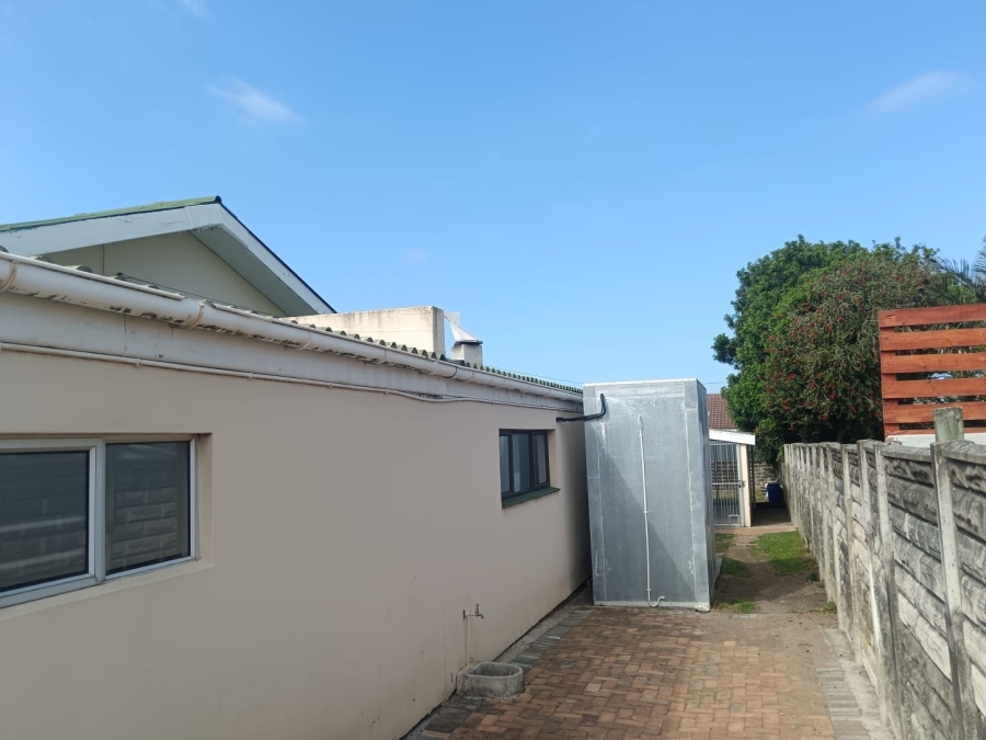 3 Bedroom Property for Sale in Gonubie Eastern Cape